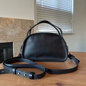 NEW Madewell Sydney Zip-Top Leather Crossbody Bag in Black with Gold Hardware